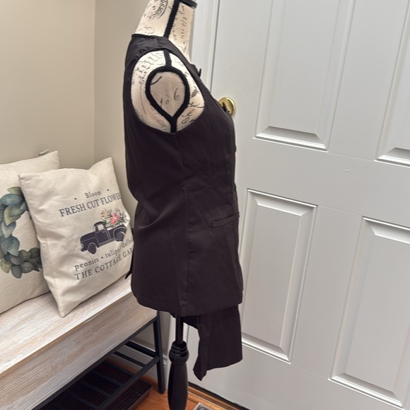 NWOT Nice to Meet You Black Vest&Shorts set in sz small. Avail in black or white - Picture 5 of 15